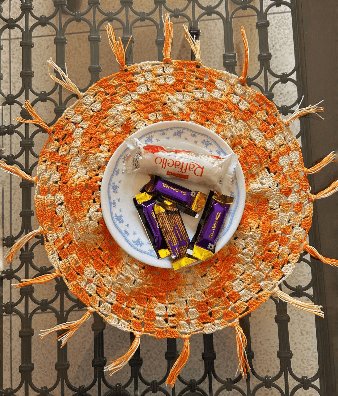 The Story Behind the Crochet T-Shirt with Fancy Sleeves